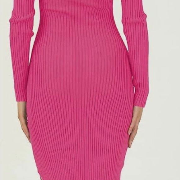 Dress - Picture 2 of 4